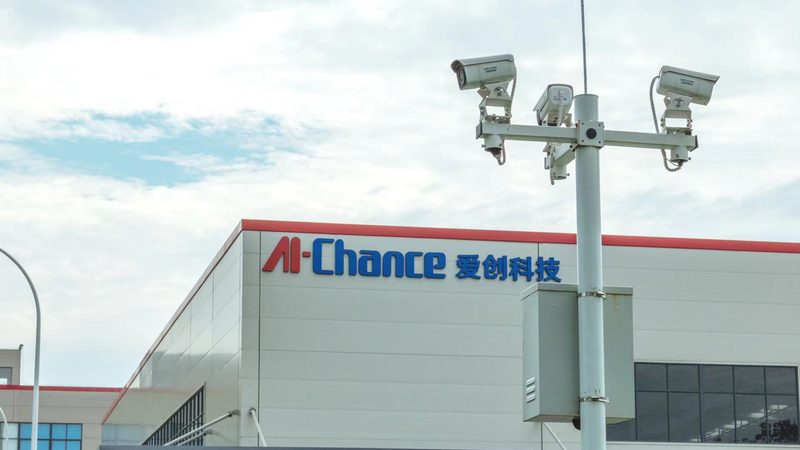 红外对射探头：守护夜间安全的“隐形哨兵